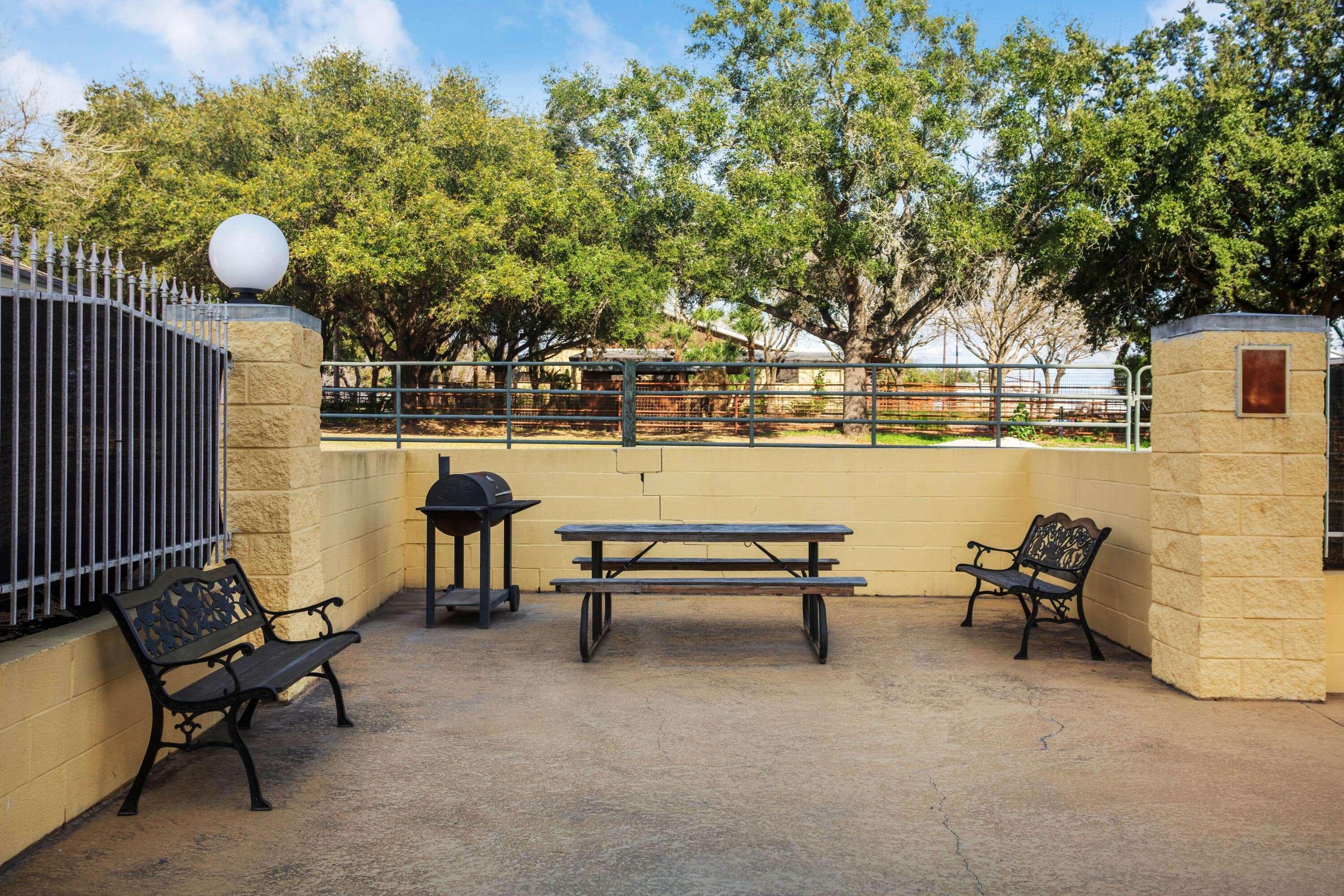 La Quinta By Wyndham Beeville Zewnętrze zdjęcie